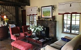 Warrens Guest House